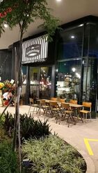 Alexandra Central (D3), Retail #581134391